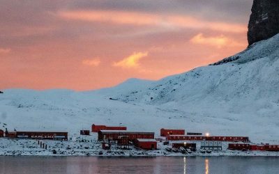 5 Research Stations You Can Visit in Antarctica