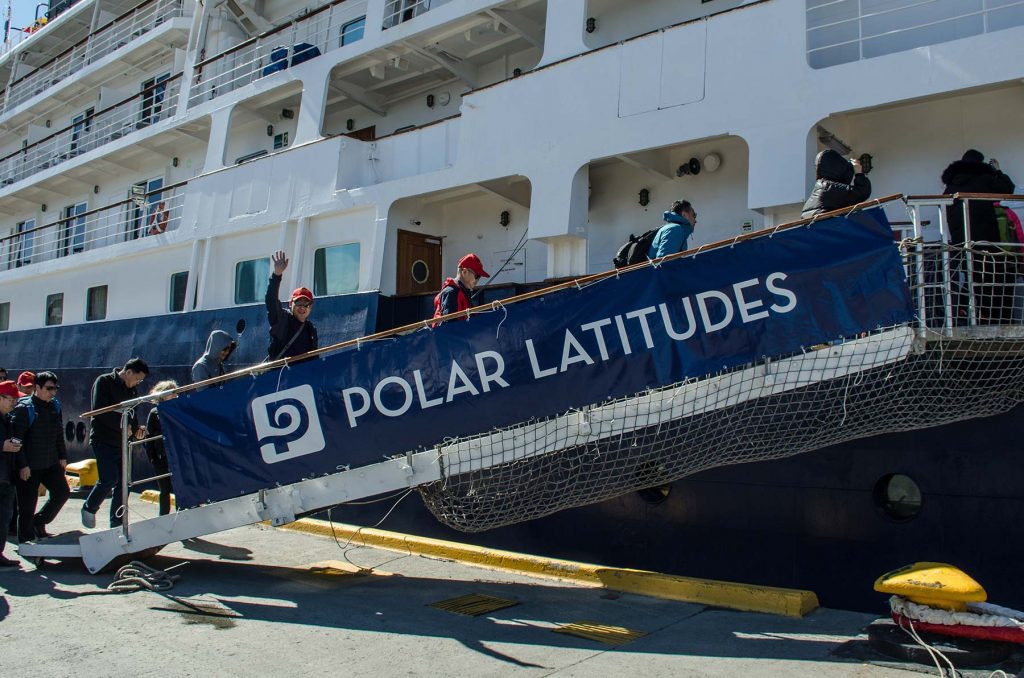 Boarding expedition ship MS Seaventure