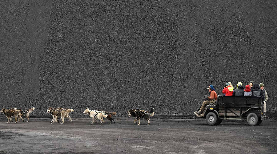Longyearbyen-2-short